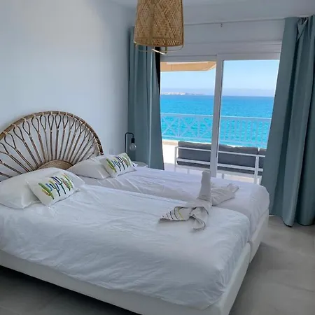 Seaview Adelfas